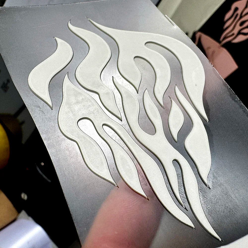 Heat Transfer One Color Thick Label 3D Silicone Hot Stamping Soft Label Fabric Chest Label Custom Logo Branding Labe 1mm