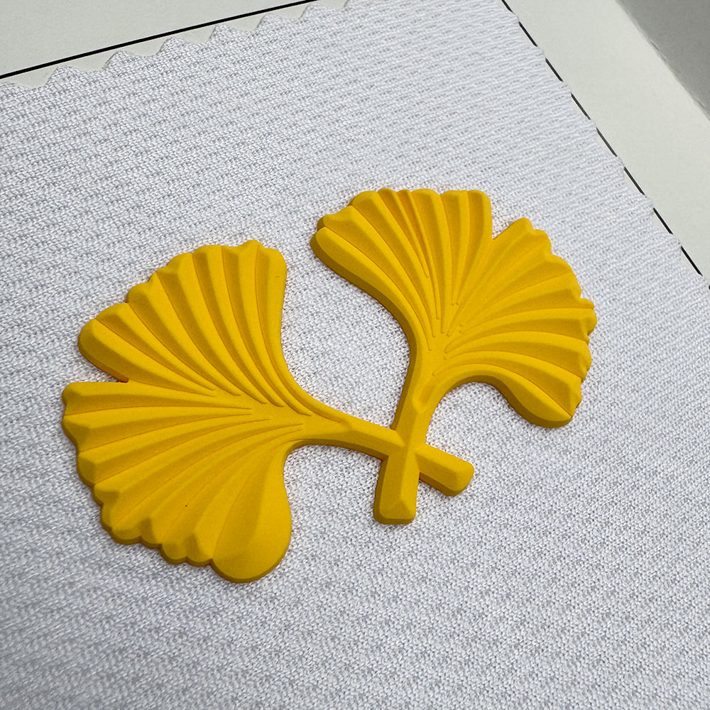 Transfer One Color Thick Label 3D Silicone Hot Stamping Soft Label Fabric Chest Label Custom Logo Branding Logo Printing