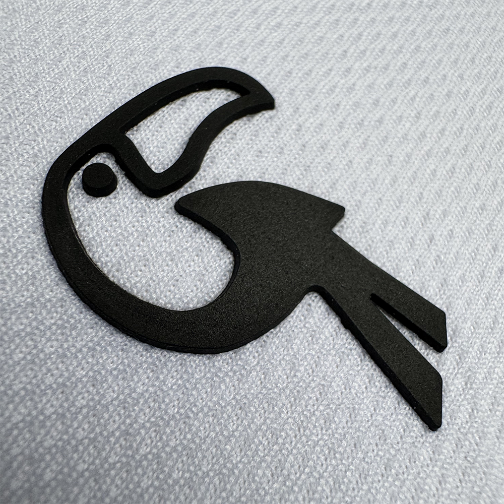 Transfer One Color Thick Label 3D Silicone Hot Stamping Soft Label Fabric Chest Label Custom Logo Branding Logo Printing